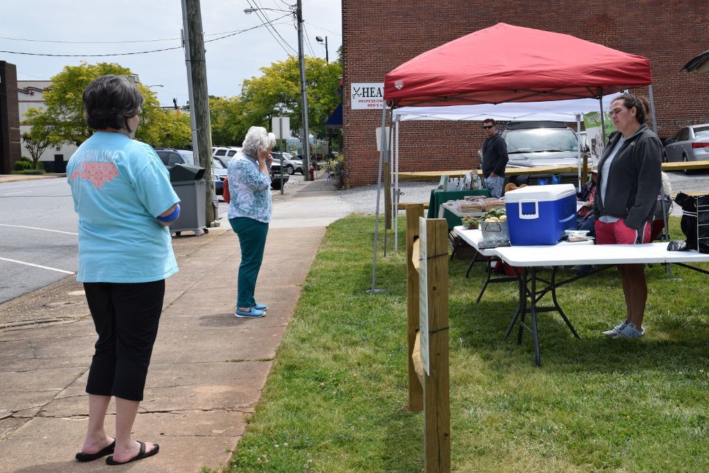 5-13-20 farmers market 048 (1024x683).jpg